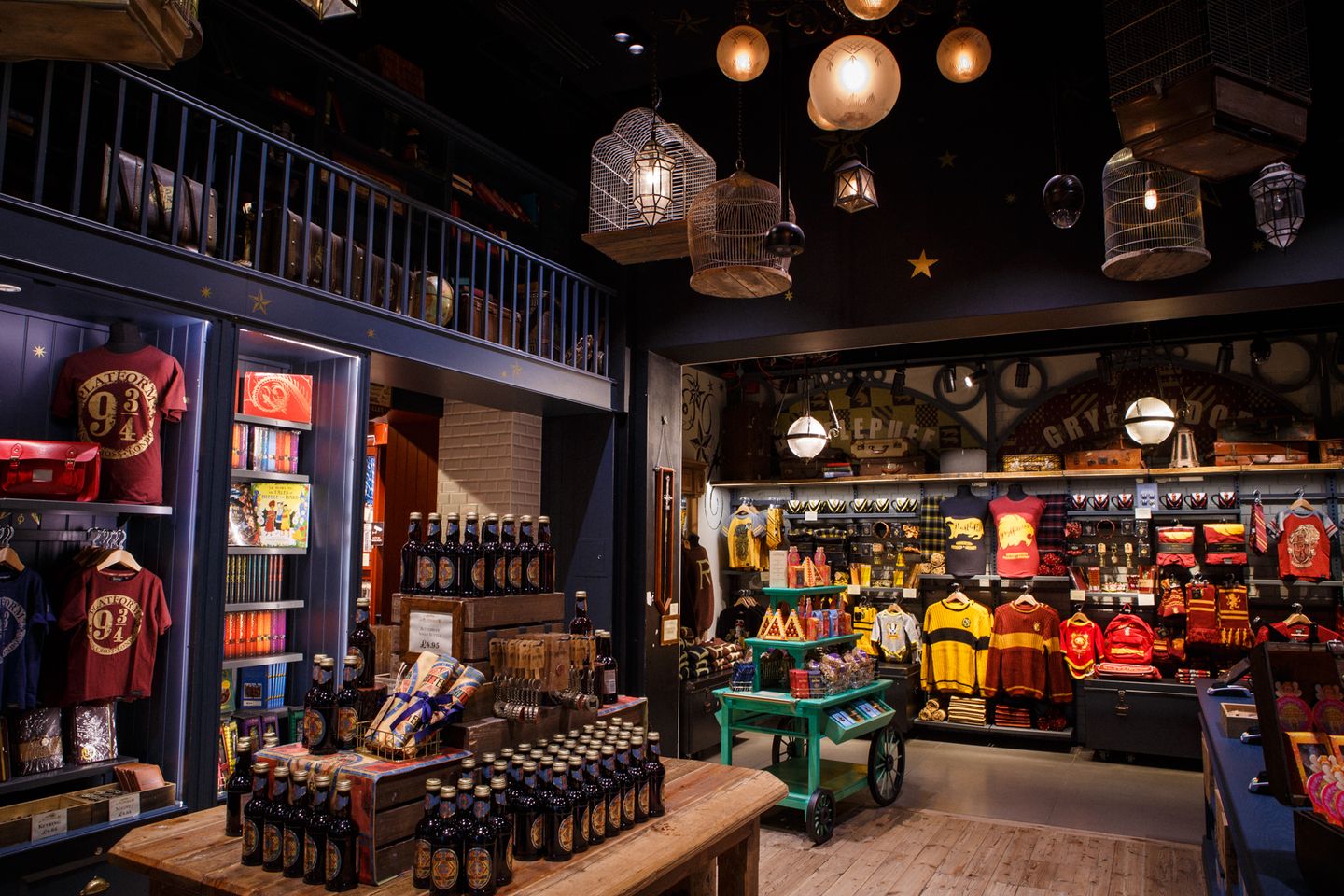 Harry Potterš
Christmas Shop 11 Harry Potterš
Christmas Shop -Harry Potterš
Christmas Shop 345171818 6087607177991728 6841339070801452442 n 1